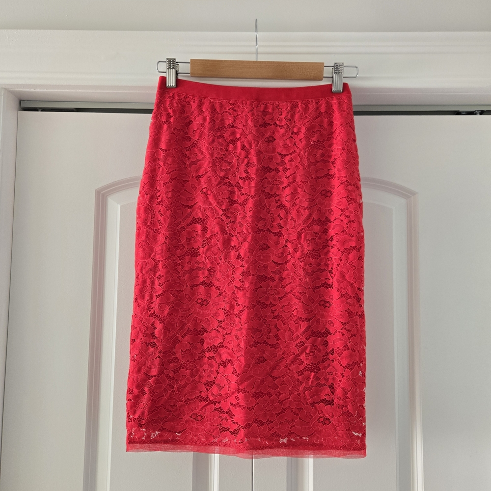 BCBGMaxAzria Vibrant Red Lace Pencil Skirt